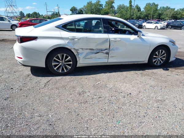 2019 LEXUS ES 350 — I4