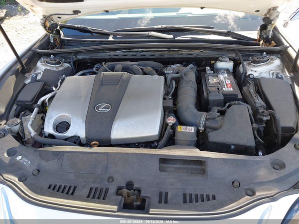 2019 LEXUS ES 350 — I10