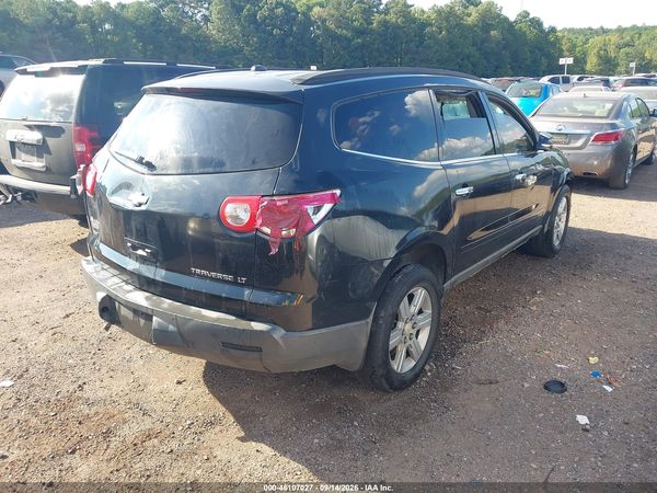 2012 CHEVROLET TRAVERSE 2LT — I4