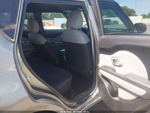 2016 KIA SOUL + — I8