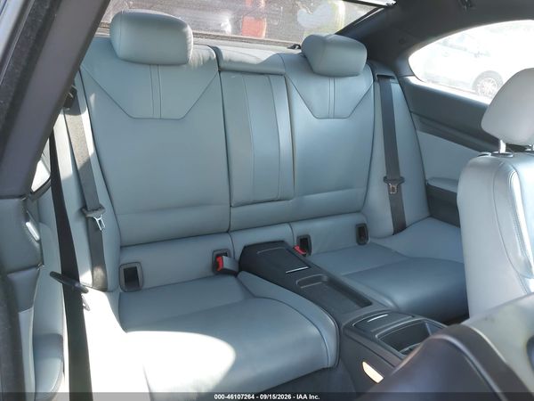 2012 BMW M3 — I8