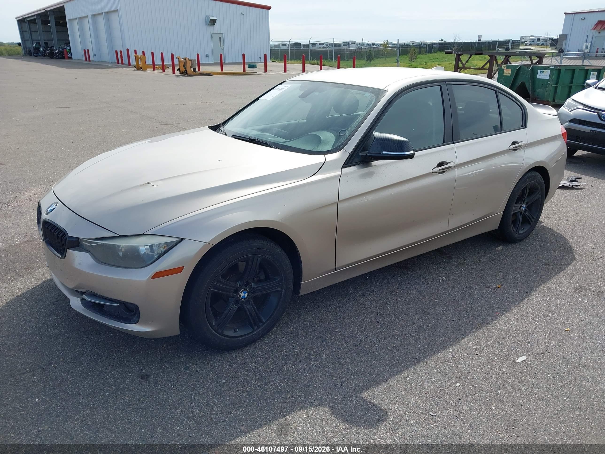 2015 BMW 320I — I2