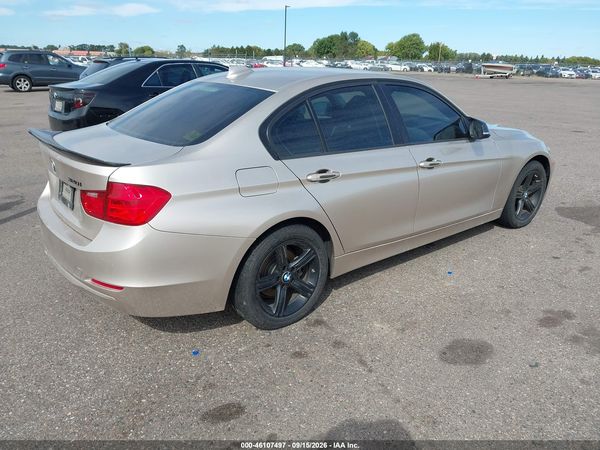 2015 BMW 320I — I4
