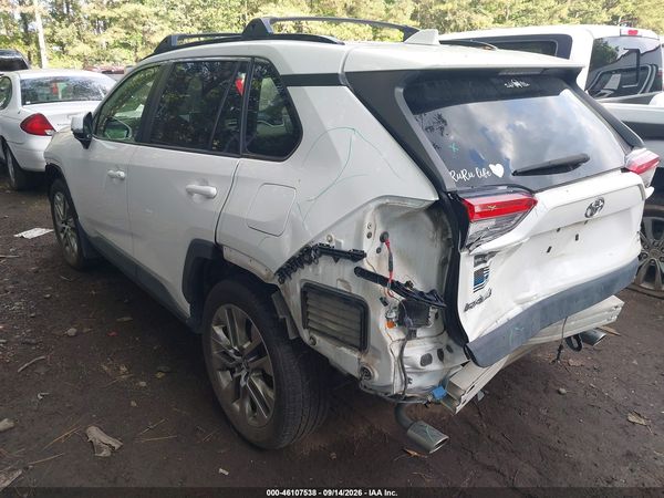 2019 TOYOTA RAV4 XLE PREMIUM — I3
