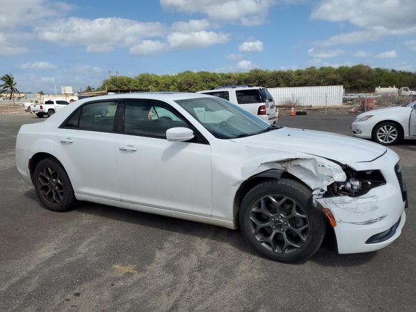 2015 CHRYSLER 300