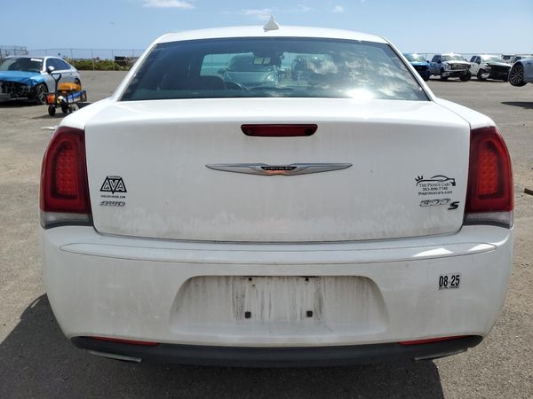 2015 CHRYSLER 300