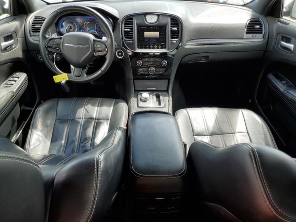 2015 CHRYSLER 300
