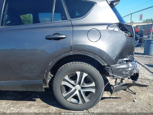 2017 TOYOTA RAV4 LE — I152