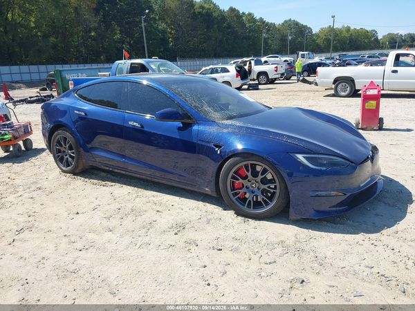 2022 TESLA MODEL S — I1