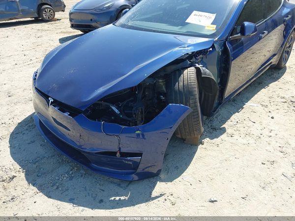 2022 TESLA MODEL S — I6