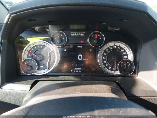 2017 RAM 1500 SPORT  4X4 5'7 BOX — I7