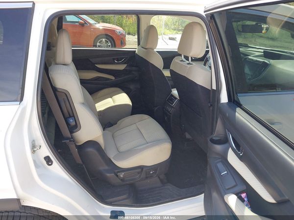 2020 SUBARU ASCENT PREMIUM — I8