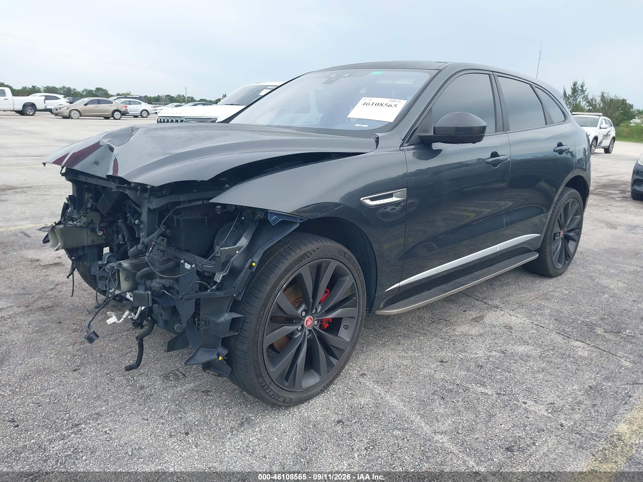 2019 JAGUAR F-PACE S — I2