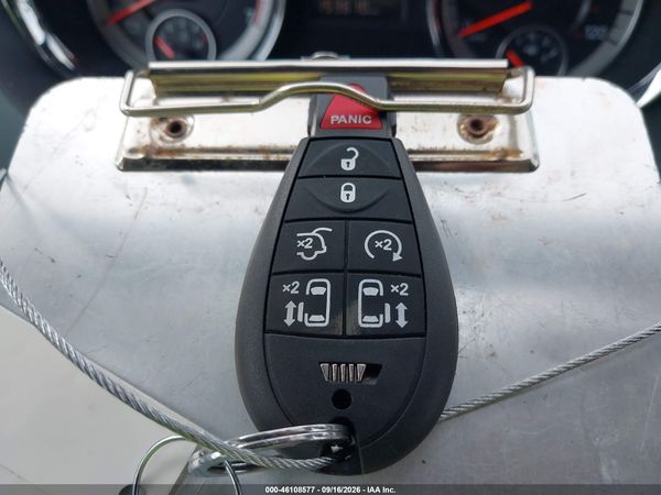 2017 DODGE GRAND CARAVAN SXT — I11