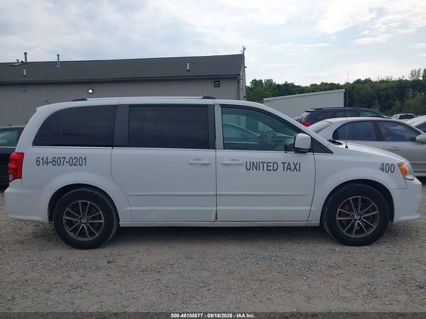 2017 DODGE GRAND CARAVAN SXT — I116