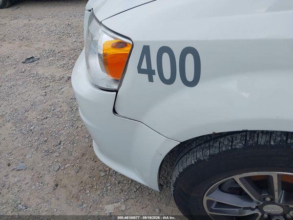 2017 DODGE GRAND CARAVAN SXT — I154