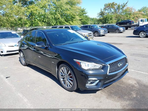 2018 INFINITI Q50 2.0T LUXE — I1