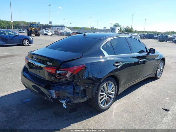 2018 INFINITI Q50 2.0T LUXE — I6