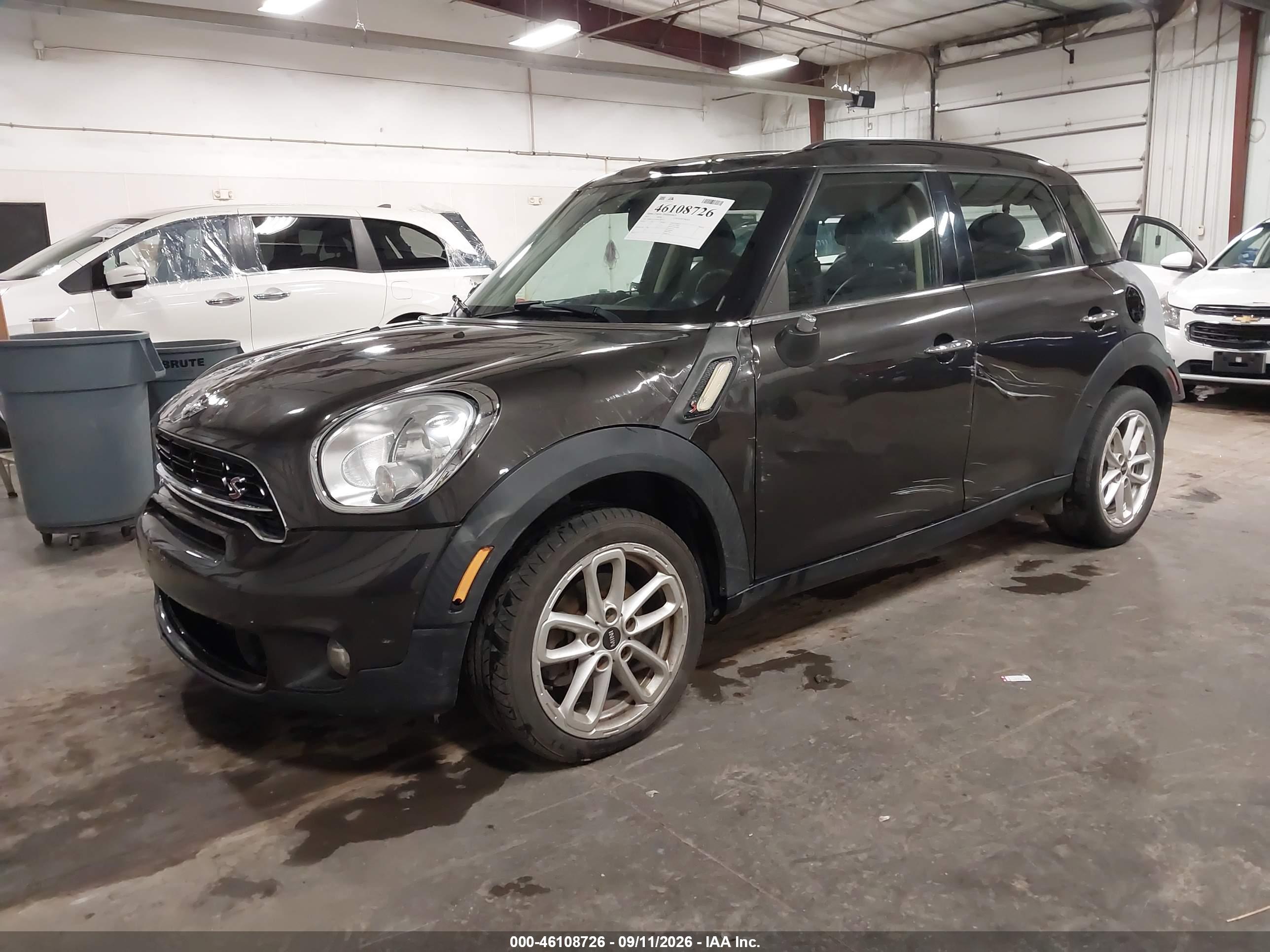 2015 MINI COUNTRYMAN COOPER S — I2