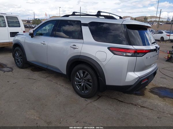 2022 NISSAN PATHFINDER SV 4WD — I3