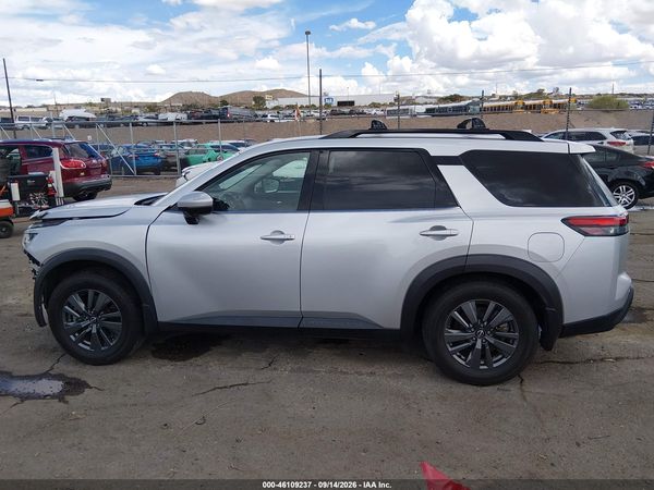 2022 NISSAN PATHFINDER SV 4WD — I117