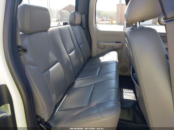 2012 CHEVROLET SILVERADO 1500 WORK TRUCK — I8