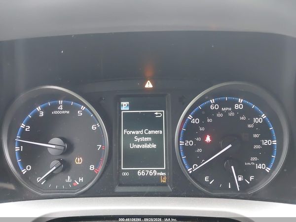 2017 TOYOTA RAV4 LE — I7
