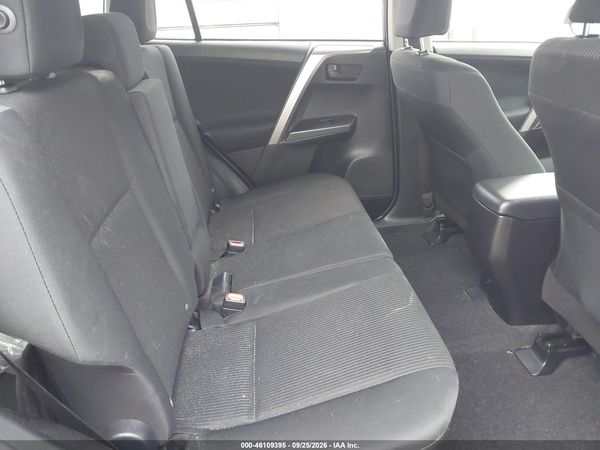 2017 TOYOTA RAV4 LE — I8