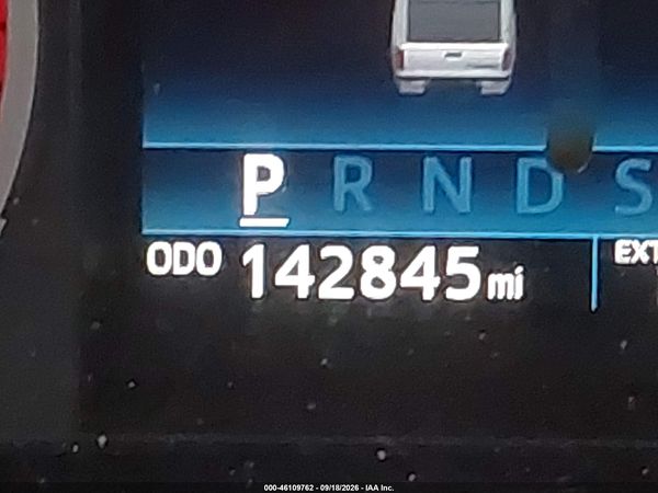 2016 TOYOTA TUNDRA SR5 4.6L V8 — I118