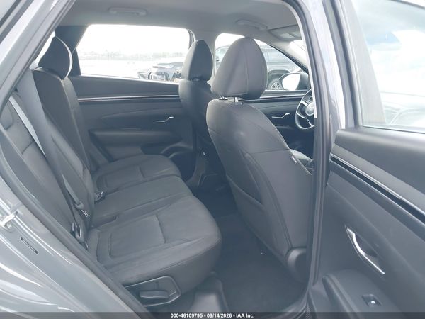 2024 HYUNDAI TUCSON SE — I8