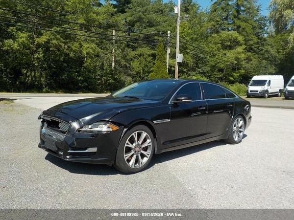 2017 JAGUAR XJ — I2
