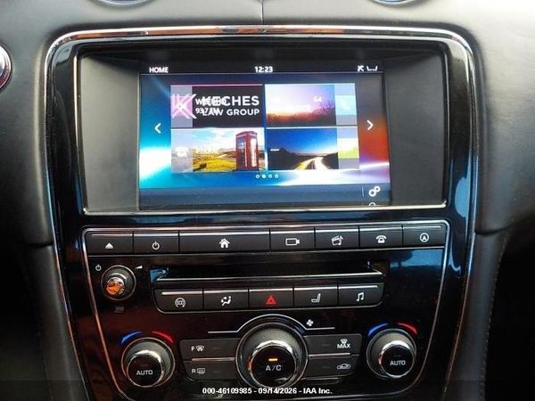 2017 JAGUAR XJ XJL PORTFOLIO — I154