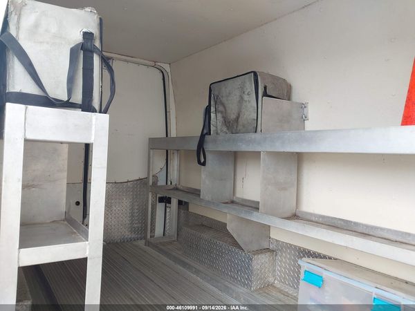 2016 MERCEDES-BENZ SPRINTER 2500 NORMAL ROOF — I8