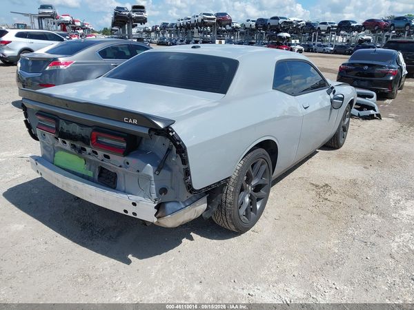 2022 DODGE CHALLENGER SXT — I4