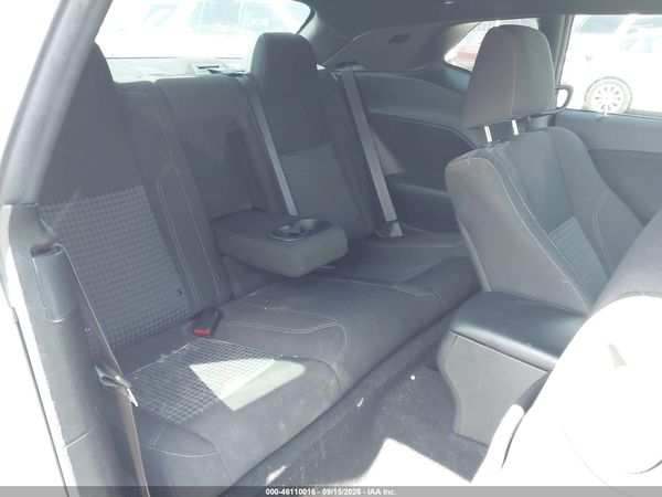 2022 DODGE CHALLENGER SXT — I8