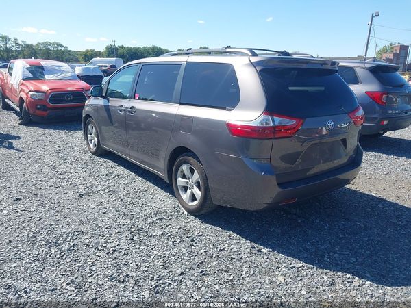 2015 TOYOTA SIENNA LE 8 PASSENGER — I3