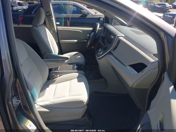 2015 TOYOTA SIENNA LE 8 PASSENGER — I5