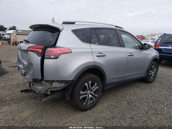 2017 TOYOTA RAV4 LE — I4