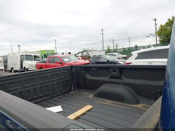 2016 CHEVROLET SILVERADO 1500 1LT — I8