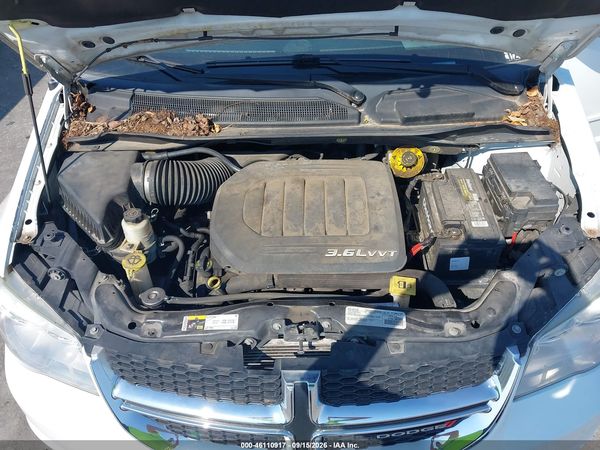 2016 DODGE GRAND CARAVAN SE — I10