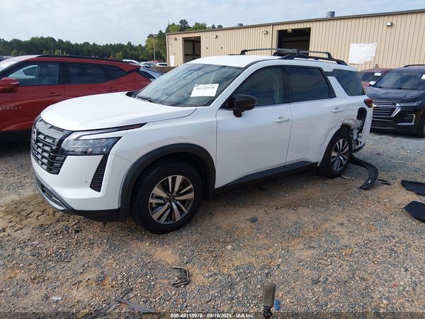 2026 NISSAN PATHFINDER — I2