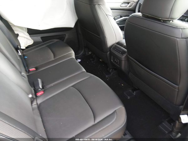 2026 NISSAN PATHFINDER SL — I8