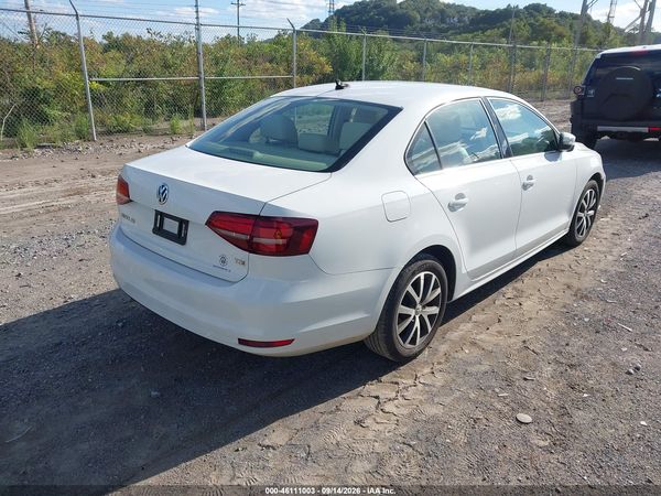 2017 VOLKSWAGEN JETTA 1.4T SE — I4