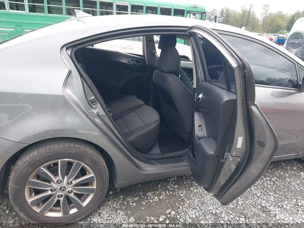2016 KIA FORTE LX — I8