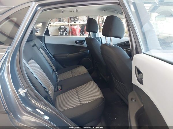 2020 HYUNDAI KONA SE — I8