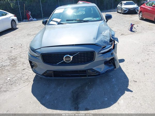 2024 VOLVO S60 B5 ULTIMATE DARK THEME — I115