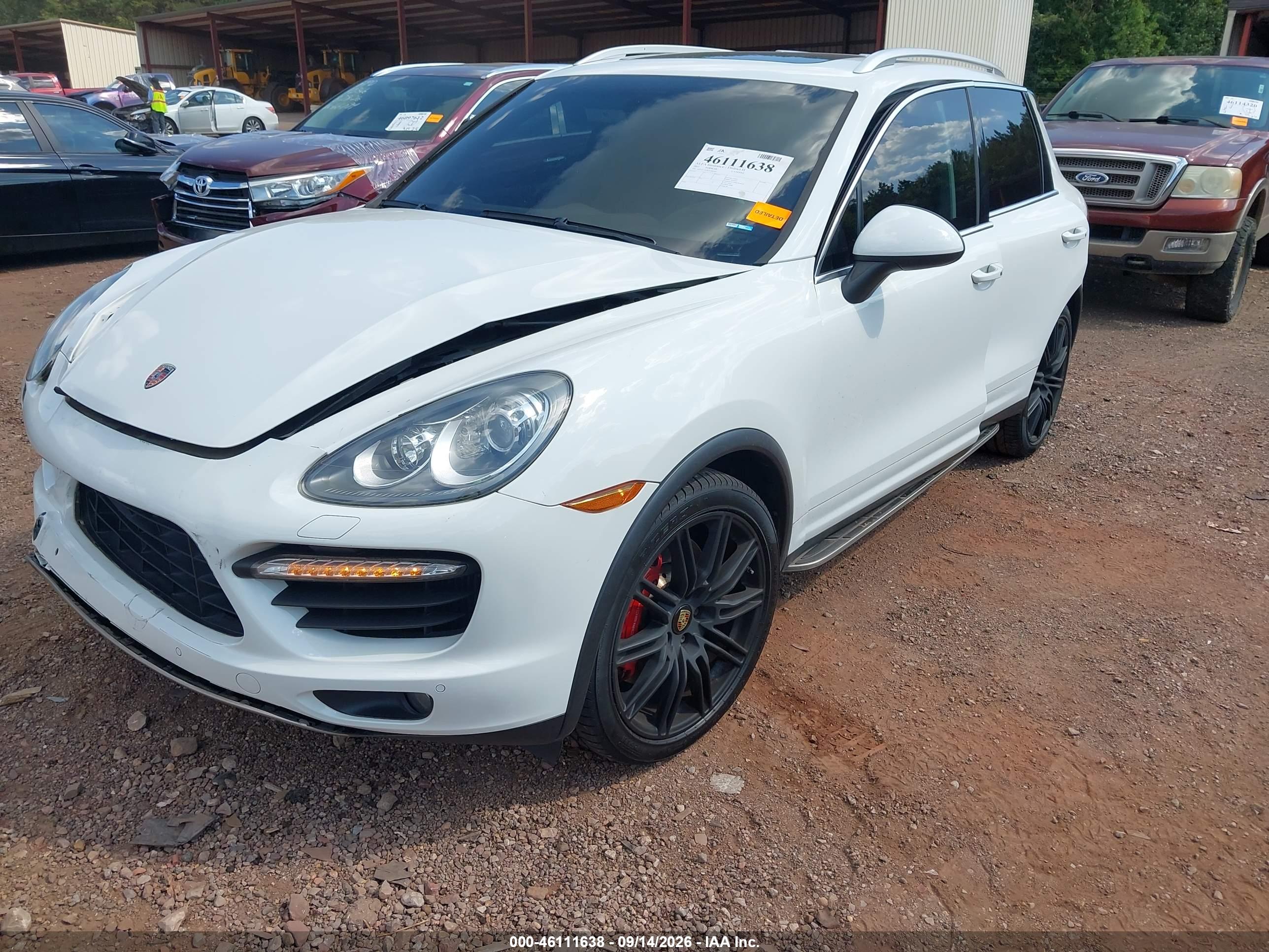 2012 PORSCHE CAYENNE TURBO — I2