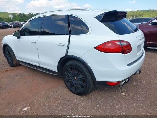 2012 PORSCHE CAYENNE TURBO — I3
