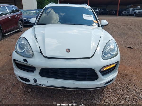2012 PORSCHE CAYENNE TURBO — I6