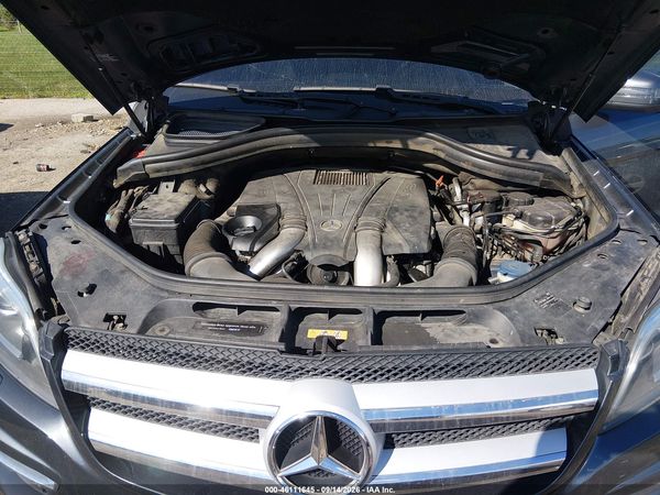 2015 MERCEDES-BENZ GL 550 4MATIC